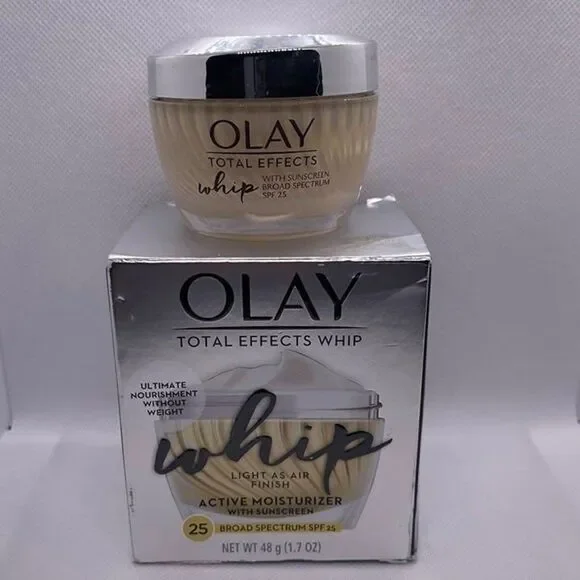 Olay Total Effects SPF Sunscreen Whip Face Moisturizer - Picture 4 of 10